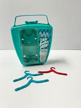 Herby Heidis Little Brother Pocketbook Doll Case with Hangers Style 3230 Remco